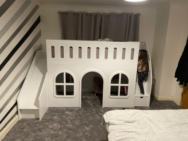 Childrens playhouse bed with play-space underneath