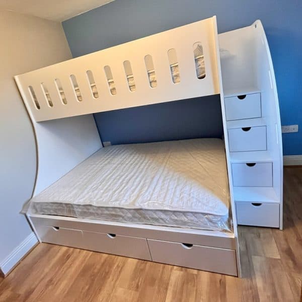 bed 0000s 0042 25
