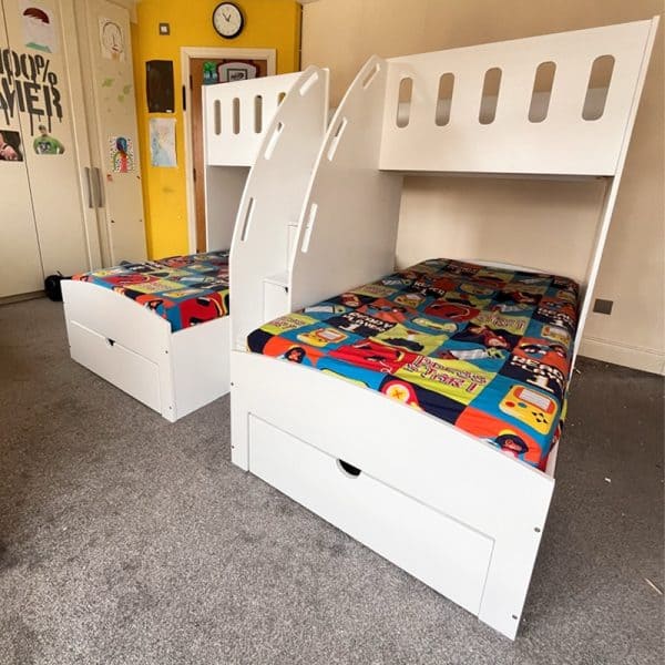 bed 0000s 0049 18