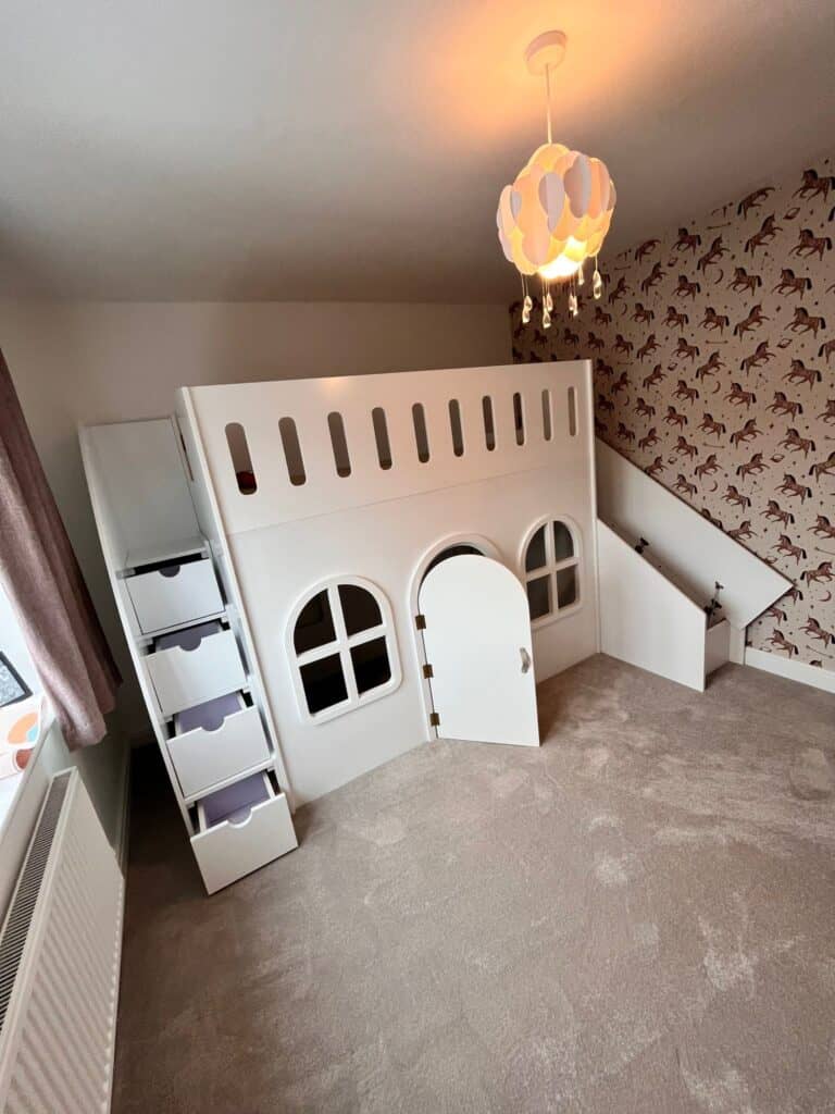 playhouse bed